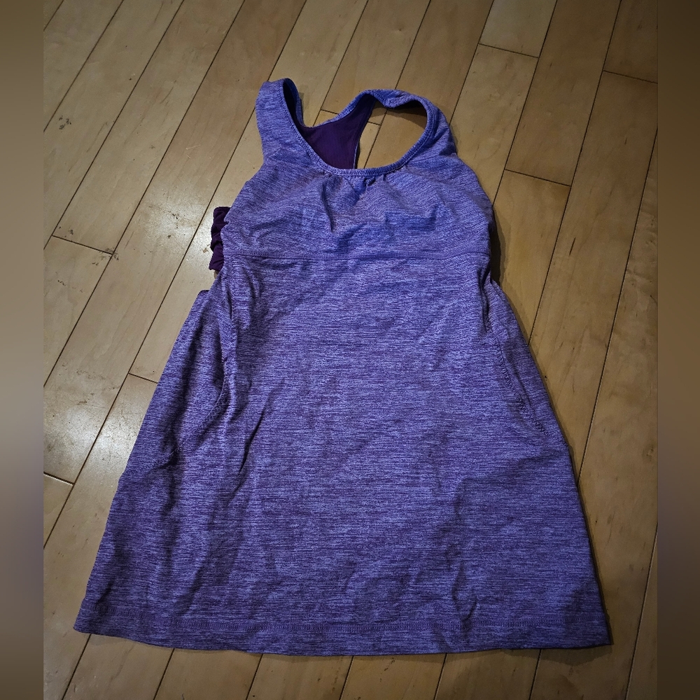 Lululemon tank top